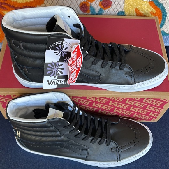 Vans Sk8-Hi Divine Black/True White Men’s sneakers leather - Picture 3 of 16